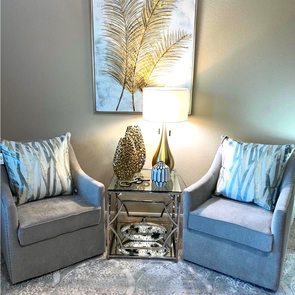 1-NWT CALLISTO HOME DECORATIVE PILLOWS (Read description for additional details) - Picture 7 of 13
